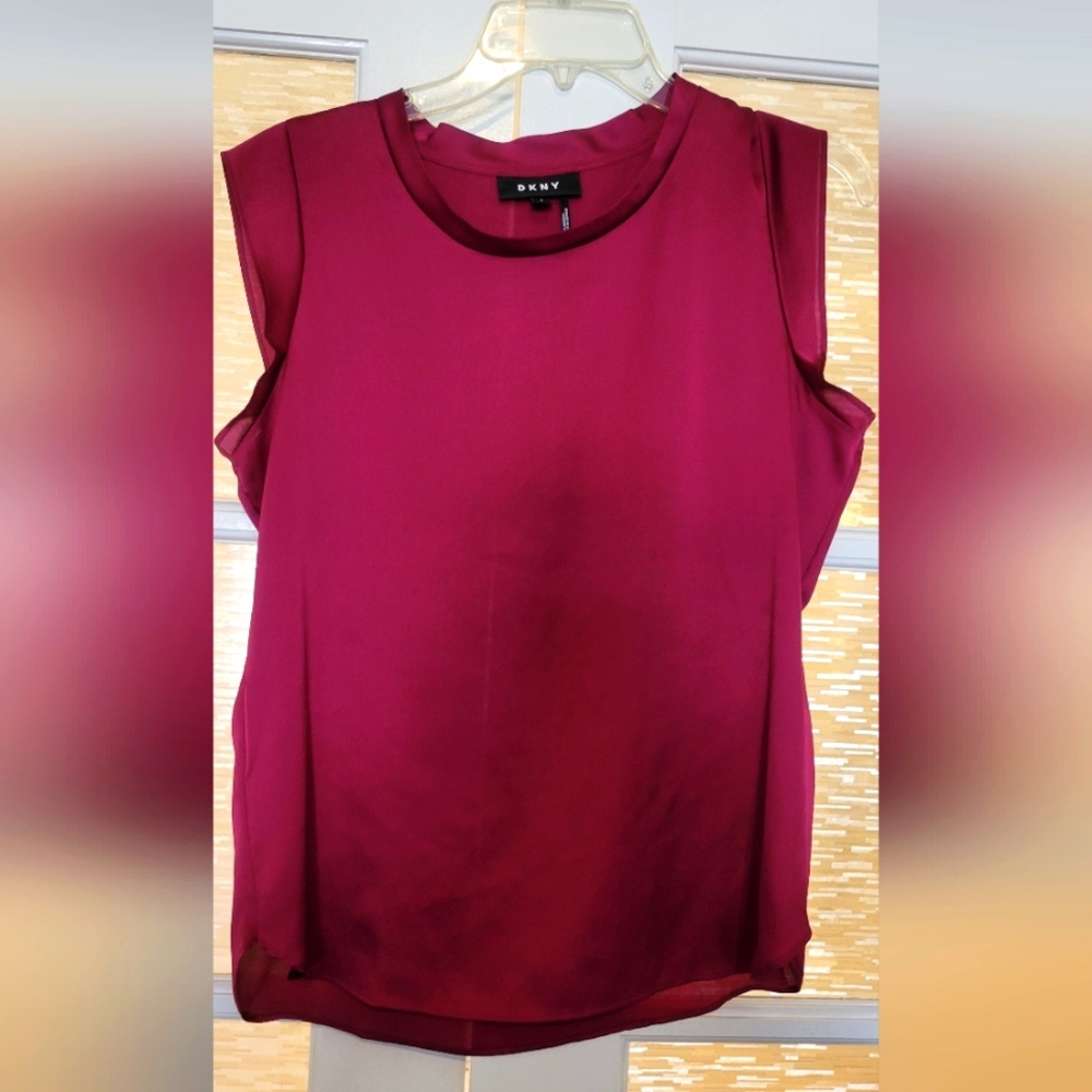 Womens DKNY Cap sleeve top Size S